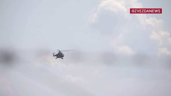 Dòng trực thăng bí ẩn Nga chuyên 'làm mù' lưới lửa phòng không Ukraine - Ảnh 7.
