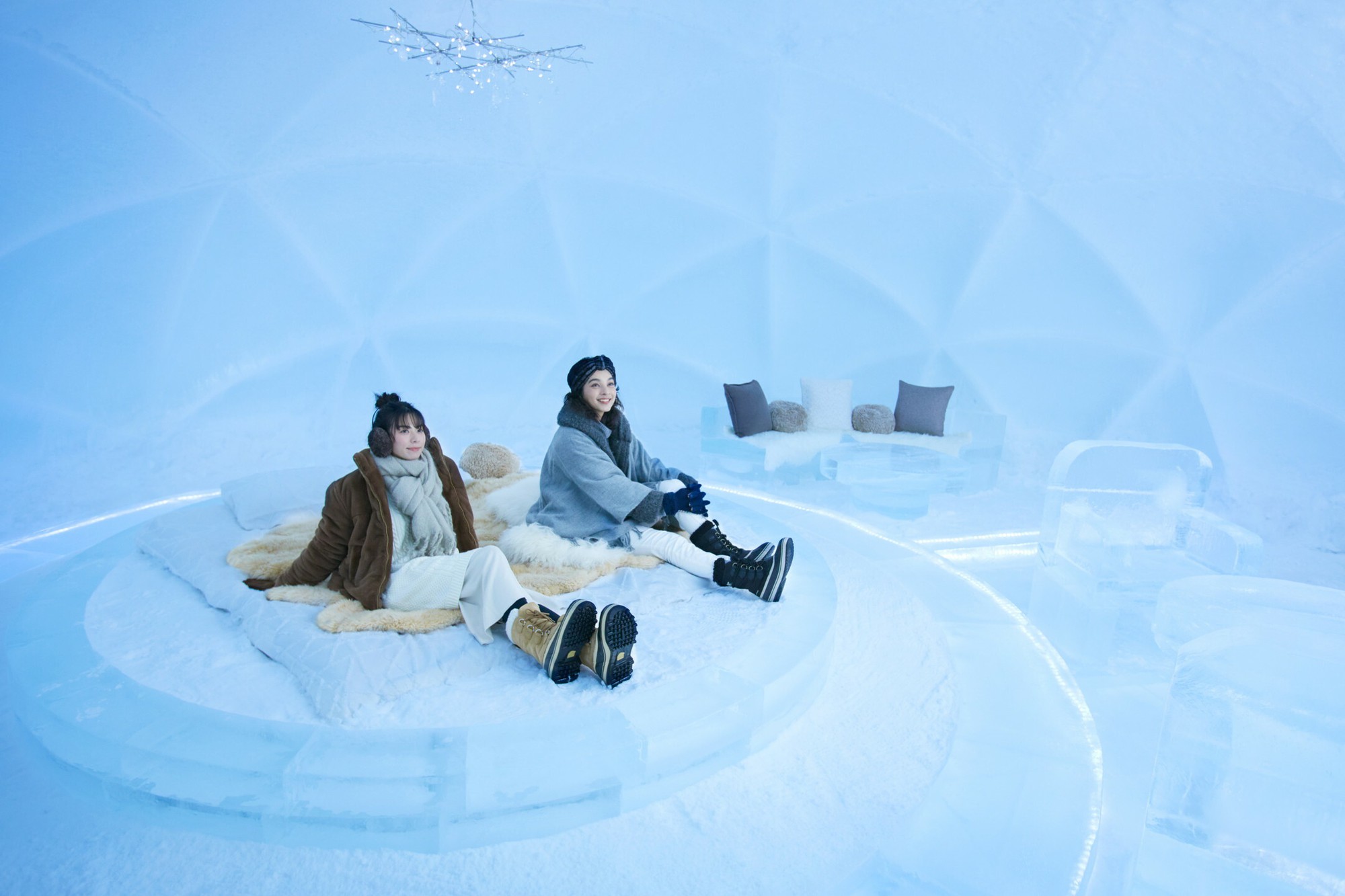 Khách sạn băng tuyết tại Nhật Bản mở cửa sau 4 năm - Ảnh 2.