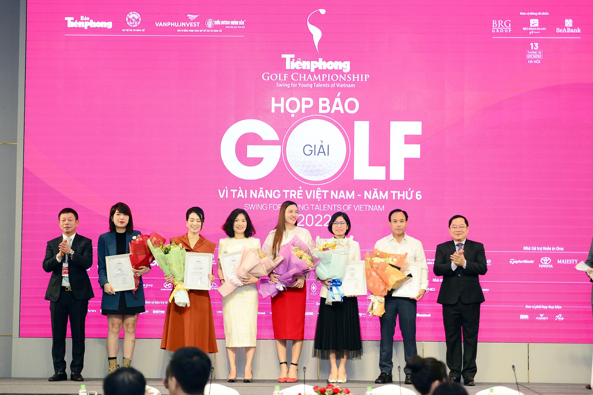 Hoa hậu Đỗ Thị Hà thật thà chia sẻ 1 điều khi làm đại sứ Tiền Phong Golf Championship 2022 - Ảnh 4.