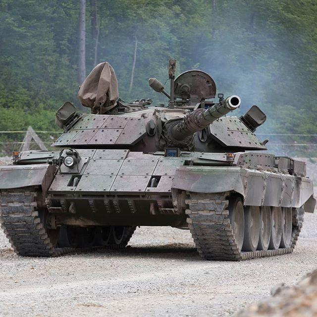 &quot;Xe tăng đồ cổ&quot; M-55S và T-62M sắp có màn đối đầu nảy lửa tại Ukraine? - Ảnh 4.