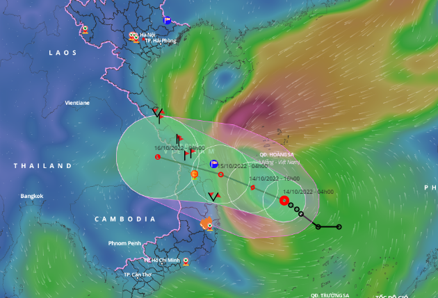 Áp thấp nhiệt đới tiến về miền Trung, nhiều nơi mưa đặc biệt to - Ảnh 1.