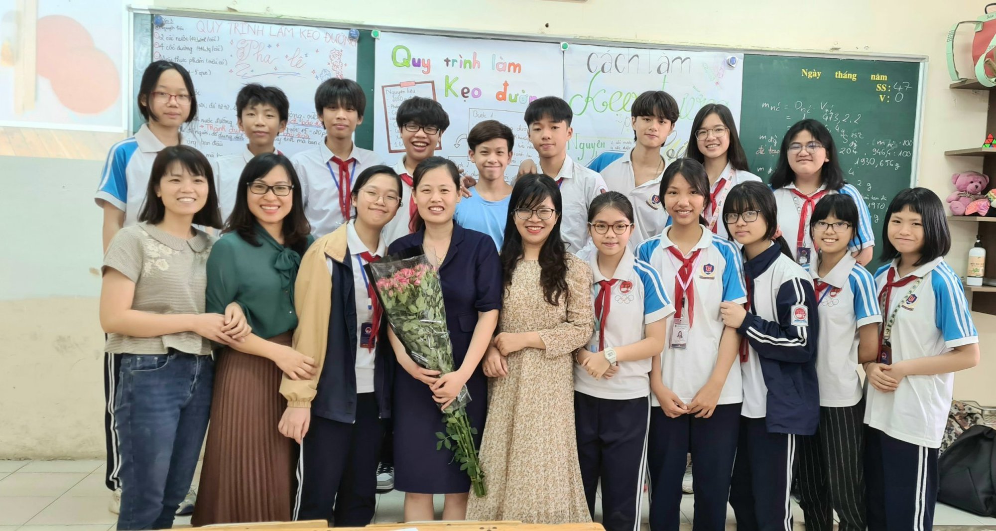 Gặp cô giáo trẻ nhất trong đề cử Nhà giáo Tiêu biểu năm 2022 Hà Nội với nhiều ý tưởng khác biệt - Ảnh 2.