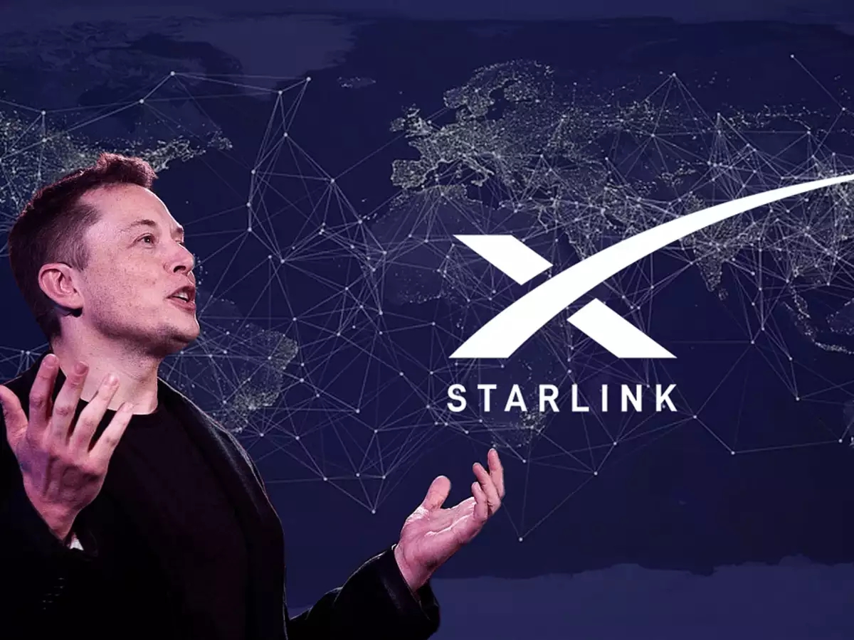 SpaceX đã gửi một lá thư tới Lầu Năm Góc nói rằng họ không thể tiếp tục tài trợ cho dịch vụ Starlink ở Ukraine, và họ có thể phải ngừng tài trợ trừ khi quân đội Mỹ phải cấp cho công ty hàng chục triệu đô la mỗi tháng. Ảnh: @AFP.