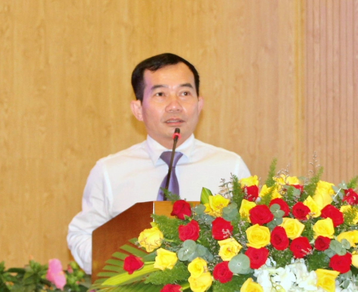 Cách chức Phó Chánh Văn phòng Đoàn đại biểu Quốc hội tỉnh Khánh Hòa - Ảnh 1.