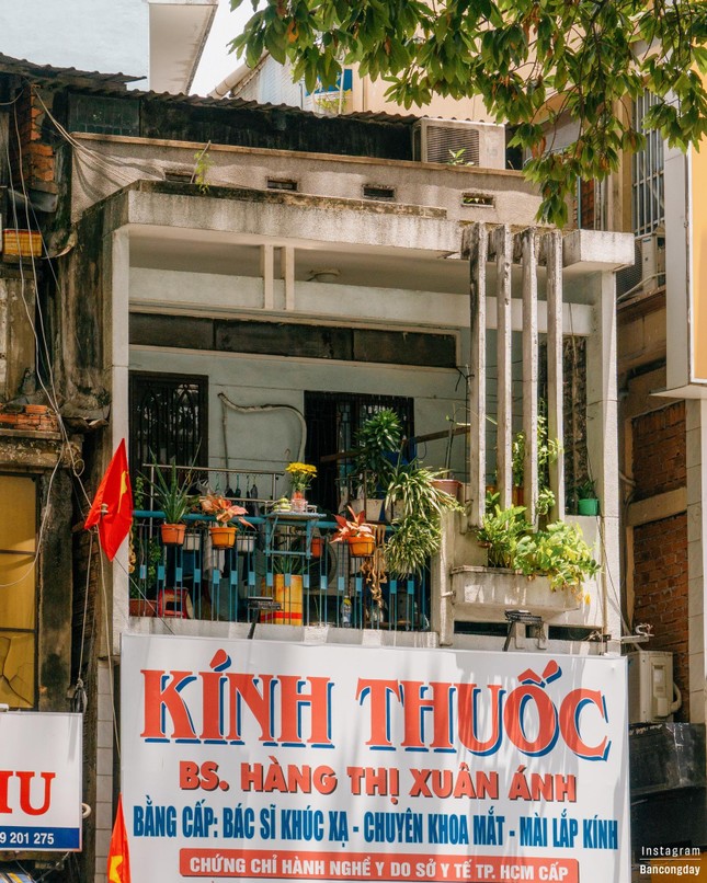 Sài Gòn: Sài Gòn với những nẻo đường quen thuộc, những chiếc xe máy chạy như ánh sao và ánh đèn đỏ tươi đẹp. Hãy xem những hình ảnh của Sài Gòn để những kỷ niệm đẹp về thành phố sẽ trỗi dậy trong bạn.