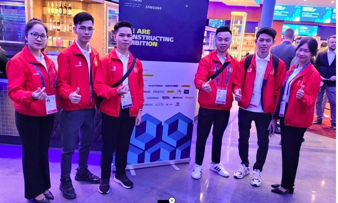 Việt Nam giành 2 huy chương bạc tại kỳ thi Kỹ năng nghề thế giới năm 2022 - Ảnh 1.