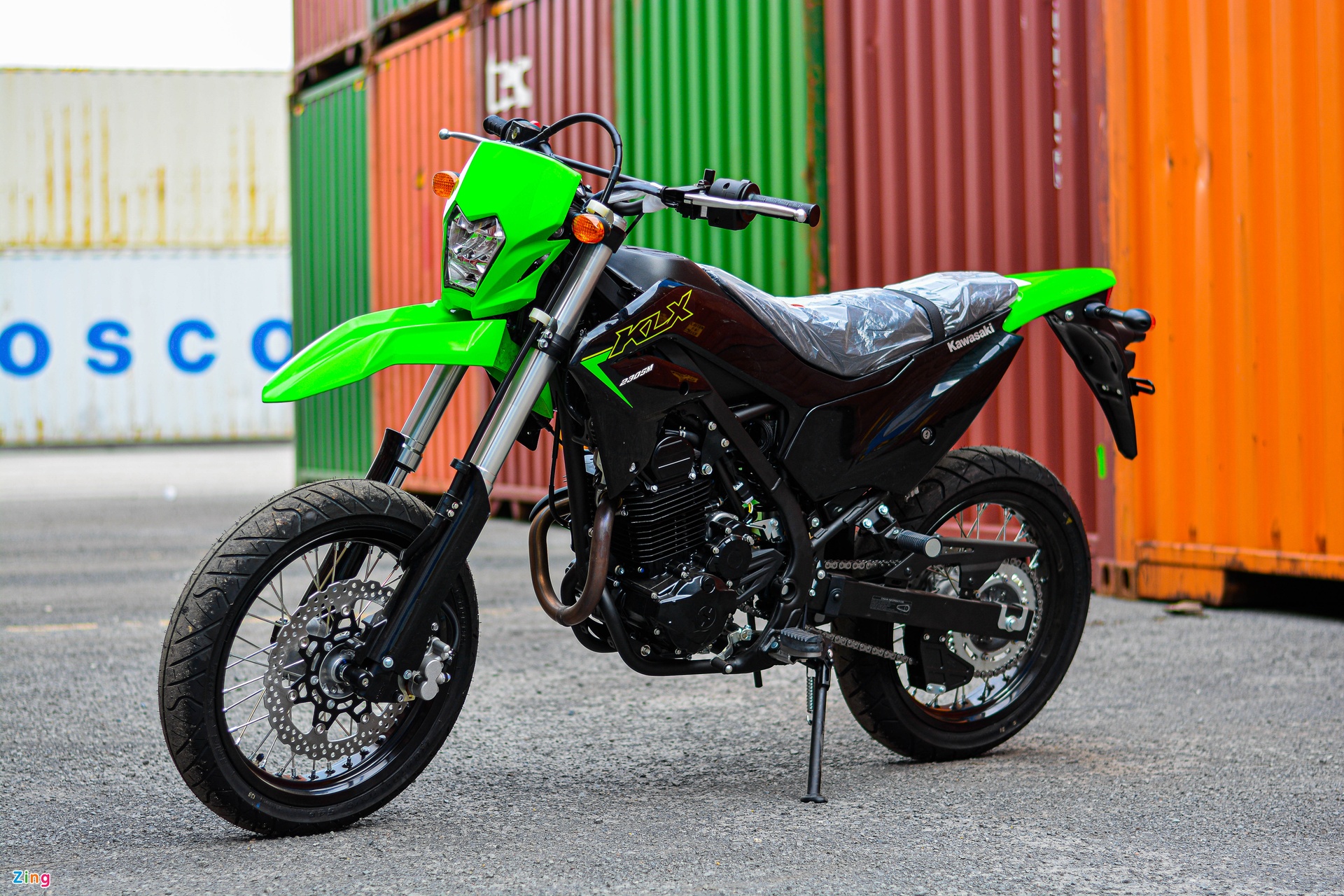 Xe cào cào Kawasaki KLX230 có giá ngang Honda SH 350i - Ảnh 2.