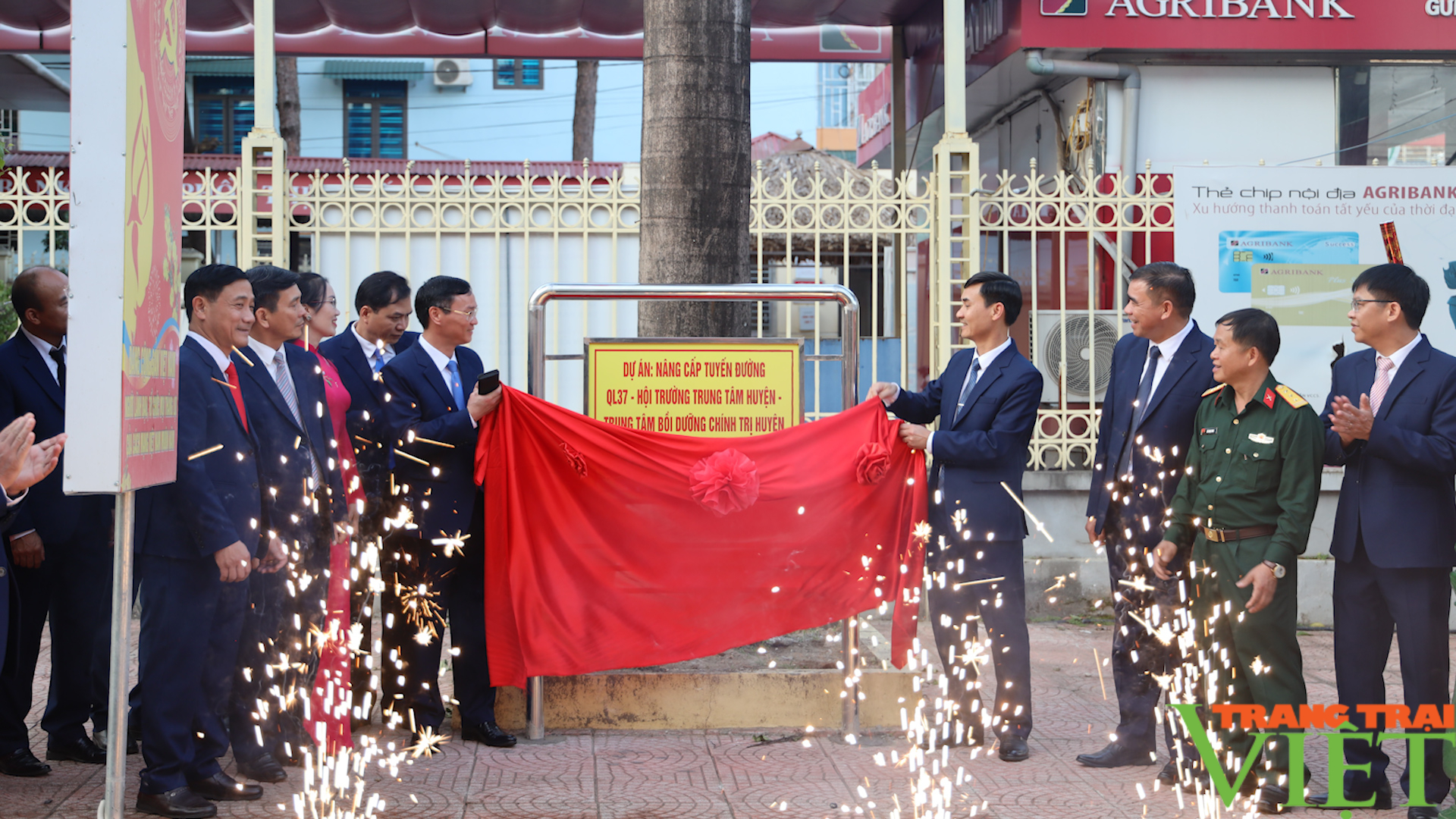 Kỷ niệm 70 năm Ngày giải phóng huyện Phù Yên - Ảnh 20.