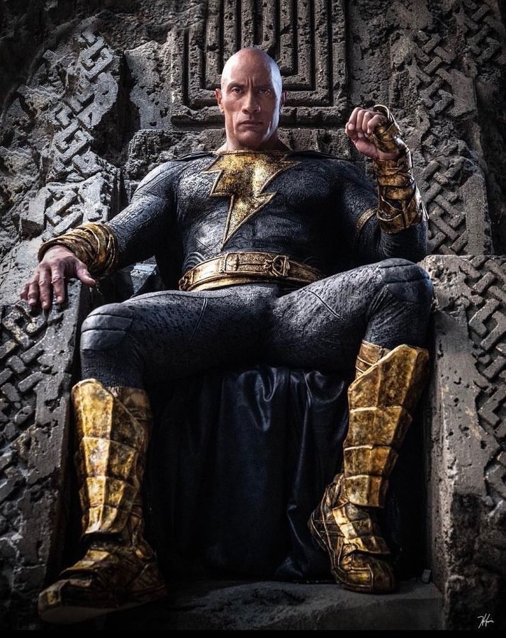 "Black Adam"  by Dwayne "The Rock"  Johnson has many death scenes - Photo 1.