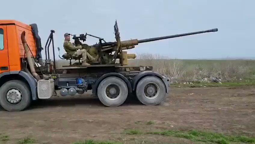 Nga tung pháo phòng không S-60 vào tấn công mục tiêu mặt đất ở Ukraine - Ảnh 14.
