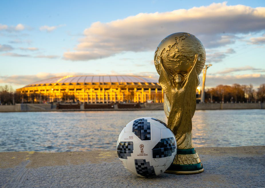 Giá bản quyền World Cup 2022 ở các quốc gia khác nhau là bao nhiêu? - Ảnh 2.