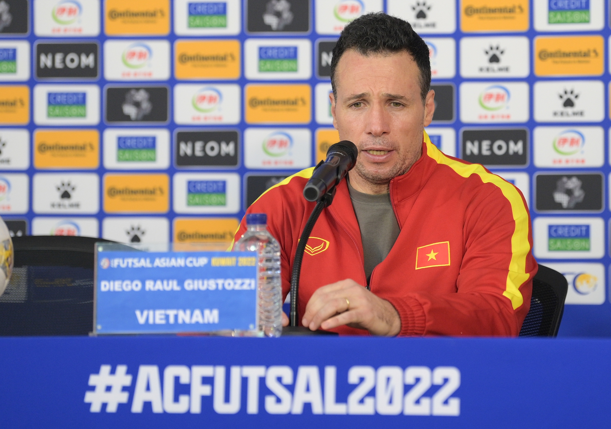 HLV Diego Giustozzi: “ĐT futsal Việt Nam cần lì lợm hơn khi gặp Iran ở tứ kết&quot; - Ảnh 3.