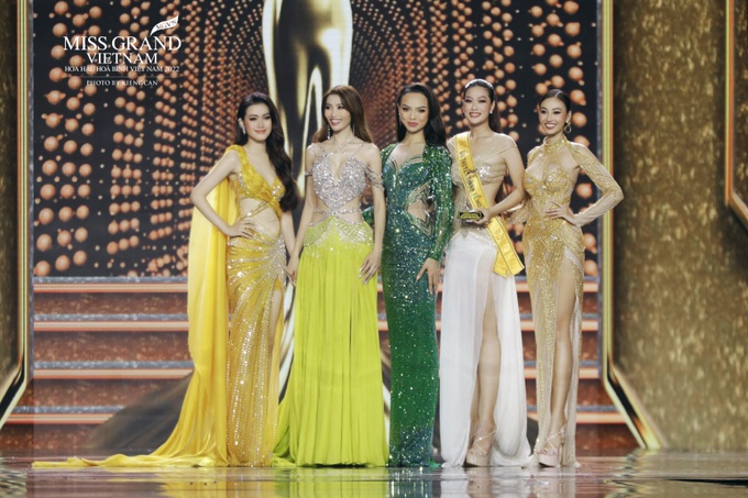 Đoàn Thiên Ân đăng quang Hoa hậu Hòa bình Việt Nam 2022 - Ảnh 22.