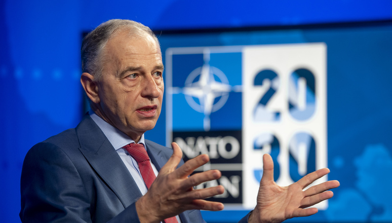 NATO cảnh báo 'Nga suy yếu nhưng vẫn nguy hiểm' - Ảnh 1.