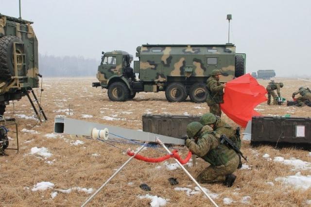 Tổ hợp tác chiến điện tử Leer-3 của Nga làm tê liệt sóng GSM ở Ukraine? - Ảnh 2.