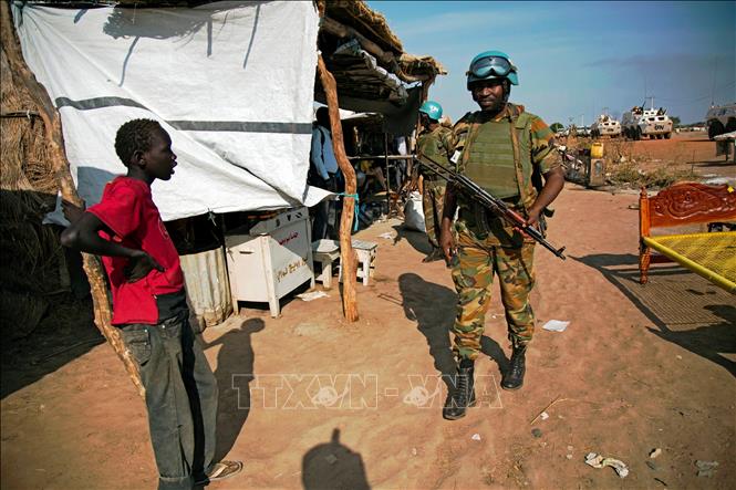 Bạo lực sắc tộc rung chuyển Sudan, 170 người thiệt mạng trong 2 ngày - Ảnh 1.