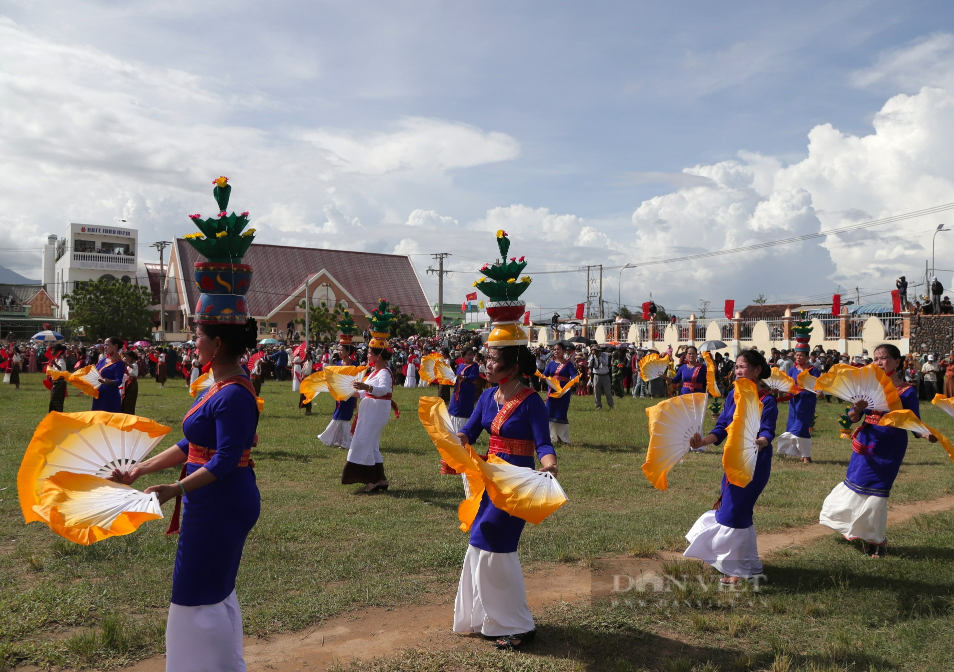Ninh Thuận: Người Chăm tưng bừng đón chào năm mới và khai hội Katê 2022 - Ảnh 14.