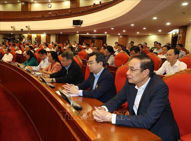 Tổng Bí thư Nguyễn Phú Trọng chủ trì Hội nghị thực hiện nghị quyết của Bộ Chính trị về vùng Đông Nam Bộ - Ảnh 6.