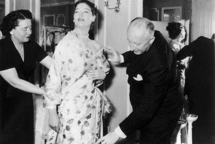 Christian Dior - Gã khổng lồ thời trang thế kỷ 20 không được lòng quý cô Chanel - Ảnh 1.