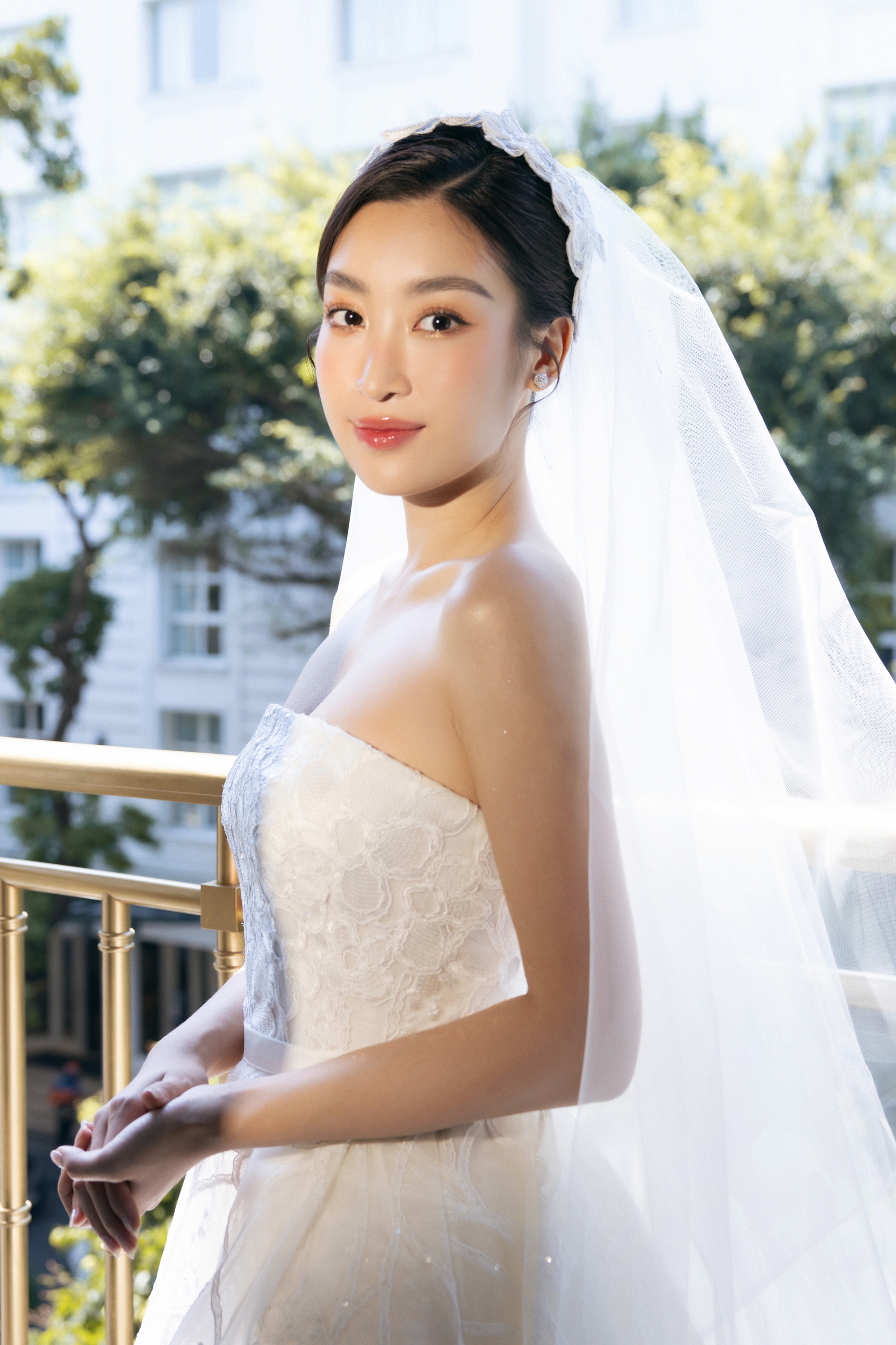 Đám cưới Đỗ Mỹ Linh với Chủ tịch CLB Hà Nội gây &quot;choáng&quot; vì đẹp như cổ tích, nhận quà cưới &quot;khủng - Ảnh 9.