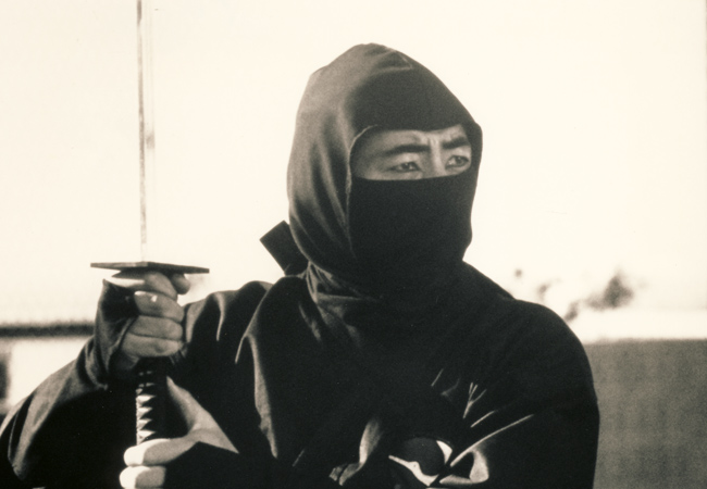 10 điều ít biết về Sho Kosugi và các chiến binh Ninja - Ảnh 3.