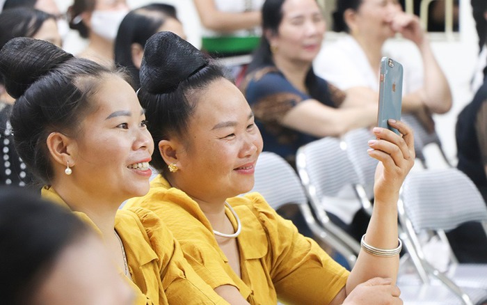 Thương mại điện tử thu hẹp khoảng cách giữa thành phố lớn và các địa phương - Ảnh 1.