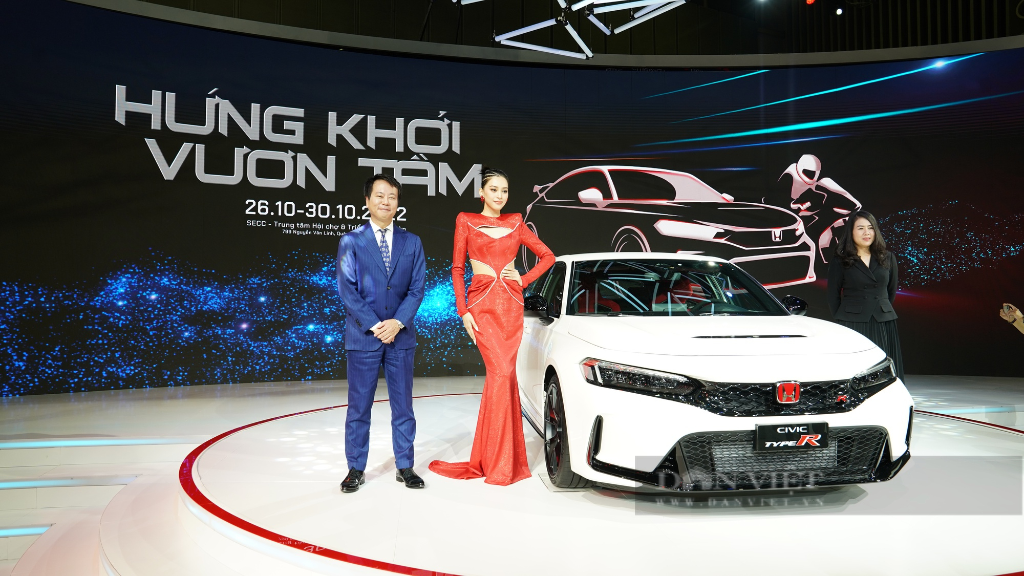 Honda Civic Type R 2023 ra mắt Việt Nam, diện mạo thể thao, động cơ mạnh mẽ - Ảnh 1.