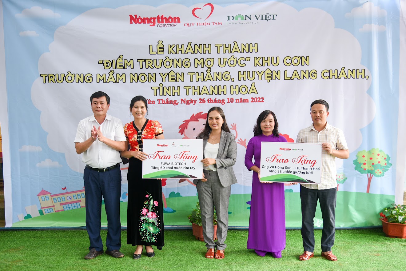 Báo Nông Thôn Ngày Nay/Điện tử Dân Việt cảm ơn nhà tài trợ đồng hành cùng Chương trình khánh thành “Điểm trường mơ ước” - Ảnh 3.