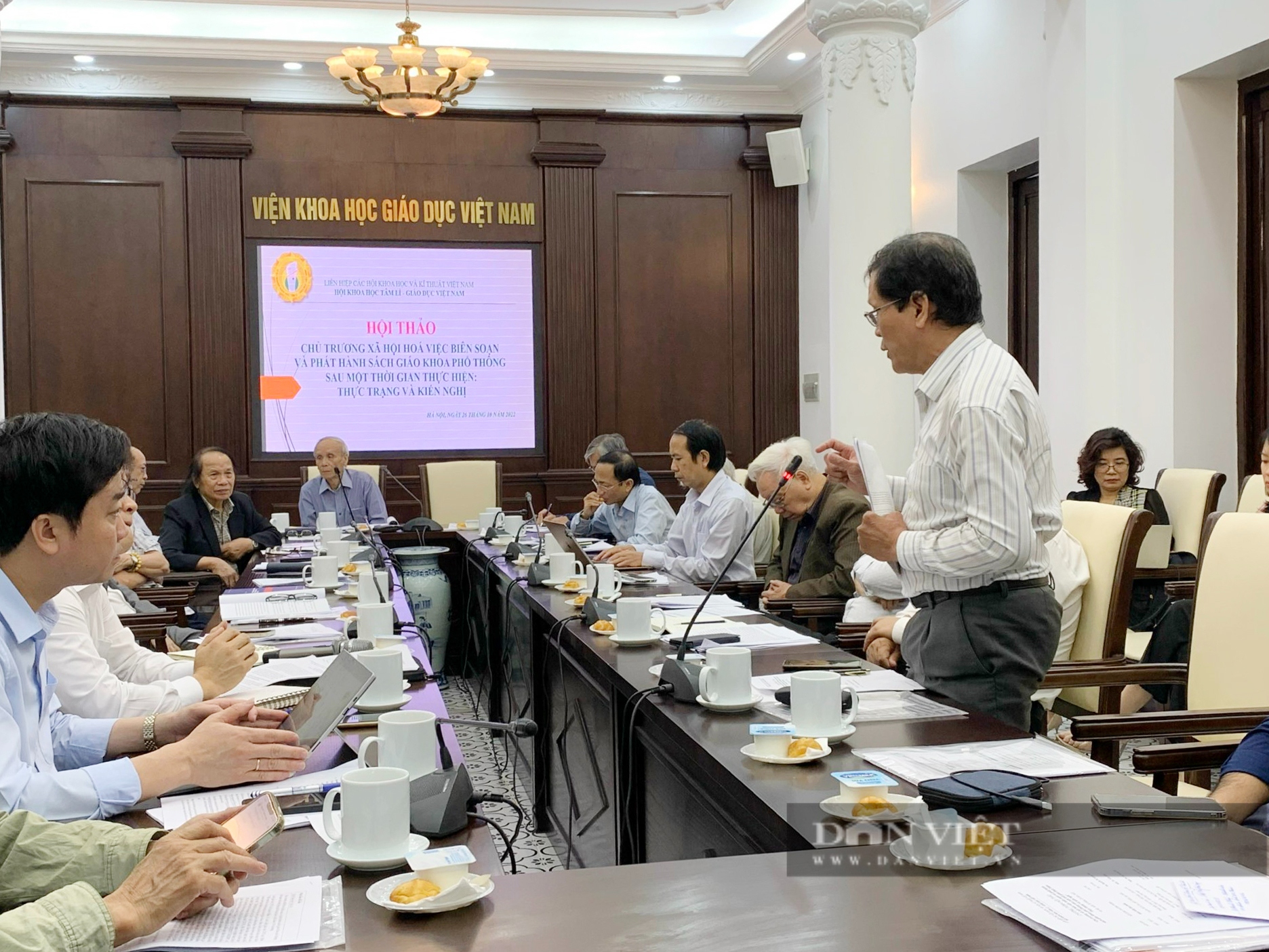 Đề xuất in trang đầu SGK dòng chữ: “Sách này dùng trong nhiều năm, em hãy giữ gìn cẩn thận&quot; - Ảnh 1.