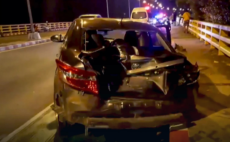 Uống rượu lái xe gây tai nạn chết người, thủ môn Thái Lan nhận án phạt cực nặng - Ảnh 1.