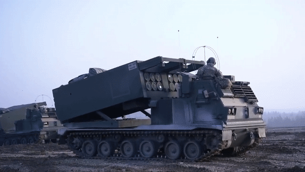 Đức viện trợ pháo phản lực mạnh nhất NATO cho Ukraine - Ảnh 26.