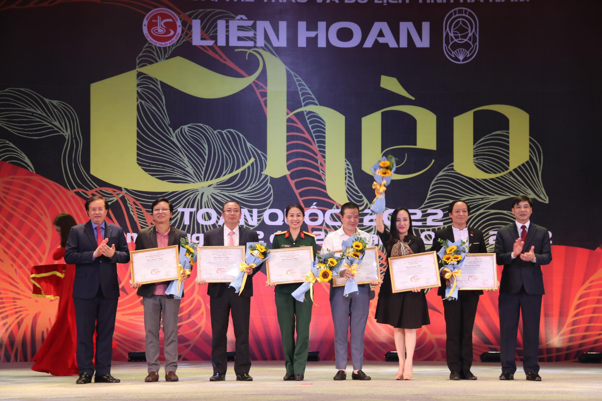 Liên hoan Chèo toàn quốc 2022: Hà Nội, Thái Bình, Hải Phòng, Thanh Hóa ẵm hàng loạt Huy chương vàng - Ảnh 3.