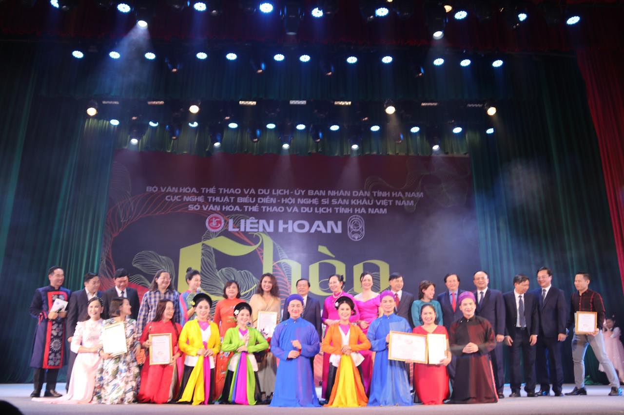 Liên hoan Chèo toàn quốc 2022: Hà Nội, Thái Bình, Hải Phòng, Thanh Hóa ẵm hàng loạt Huy chương vàng  - Ảnh 7.