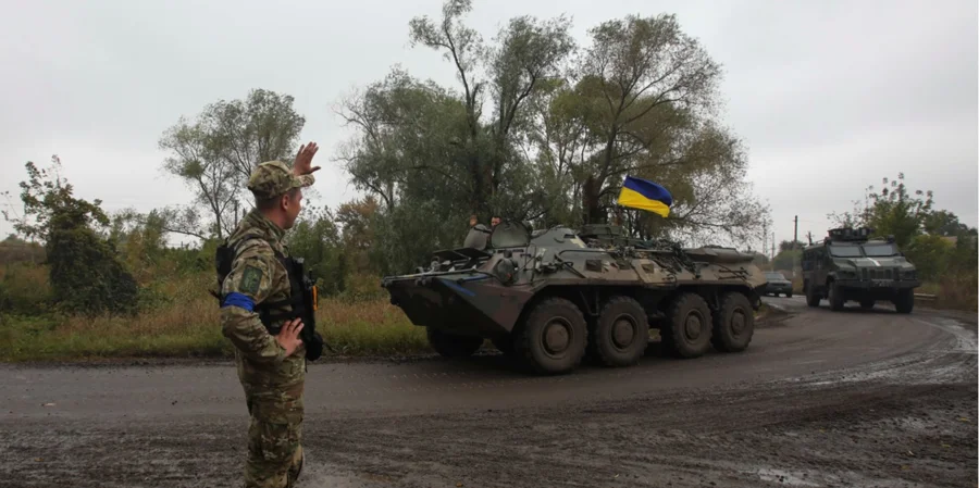 Xung đột Nga-Ukraine: Quân đội Ukraine tiến về Lugansk bất chấp điều kiện cực đoàn này - Ảnh 1.