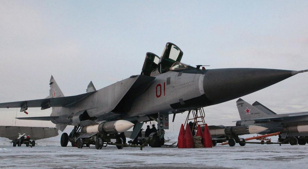 Tiêm kích MiG-31 Nga đã bắn rơi cường kích Su-24 Ukraine thế nào? - Ảnh 15.