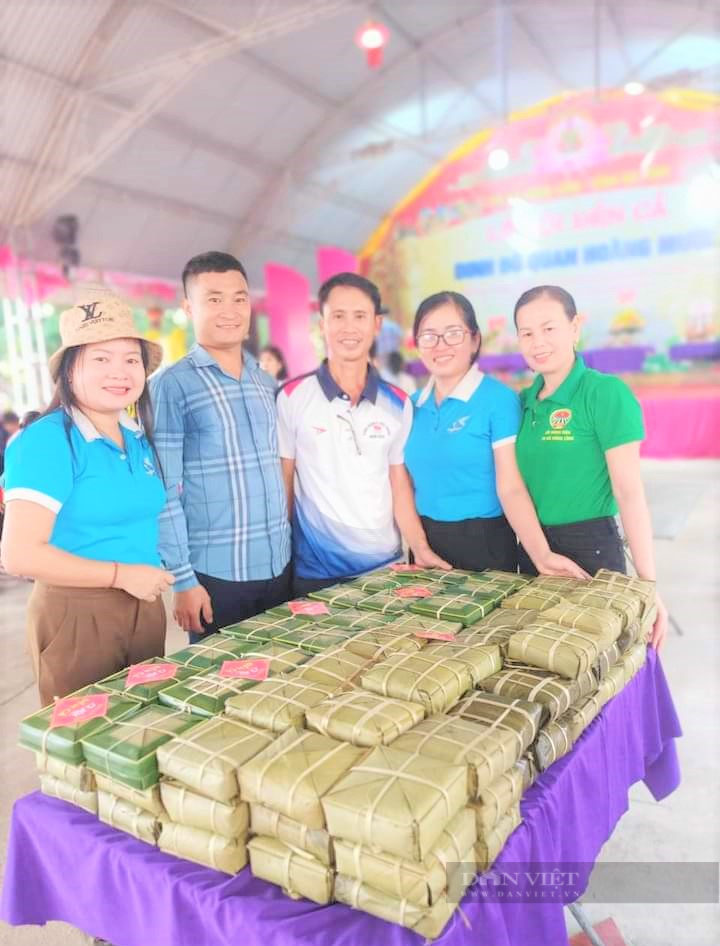 Người dân Hà Tĩnh gói 1.200 bánh chưng dâng lên Lễ hội đền Cả - Dinh đô quan Hoàng Mười - Ảnh 6.