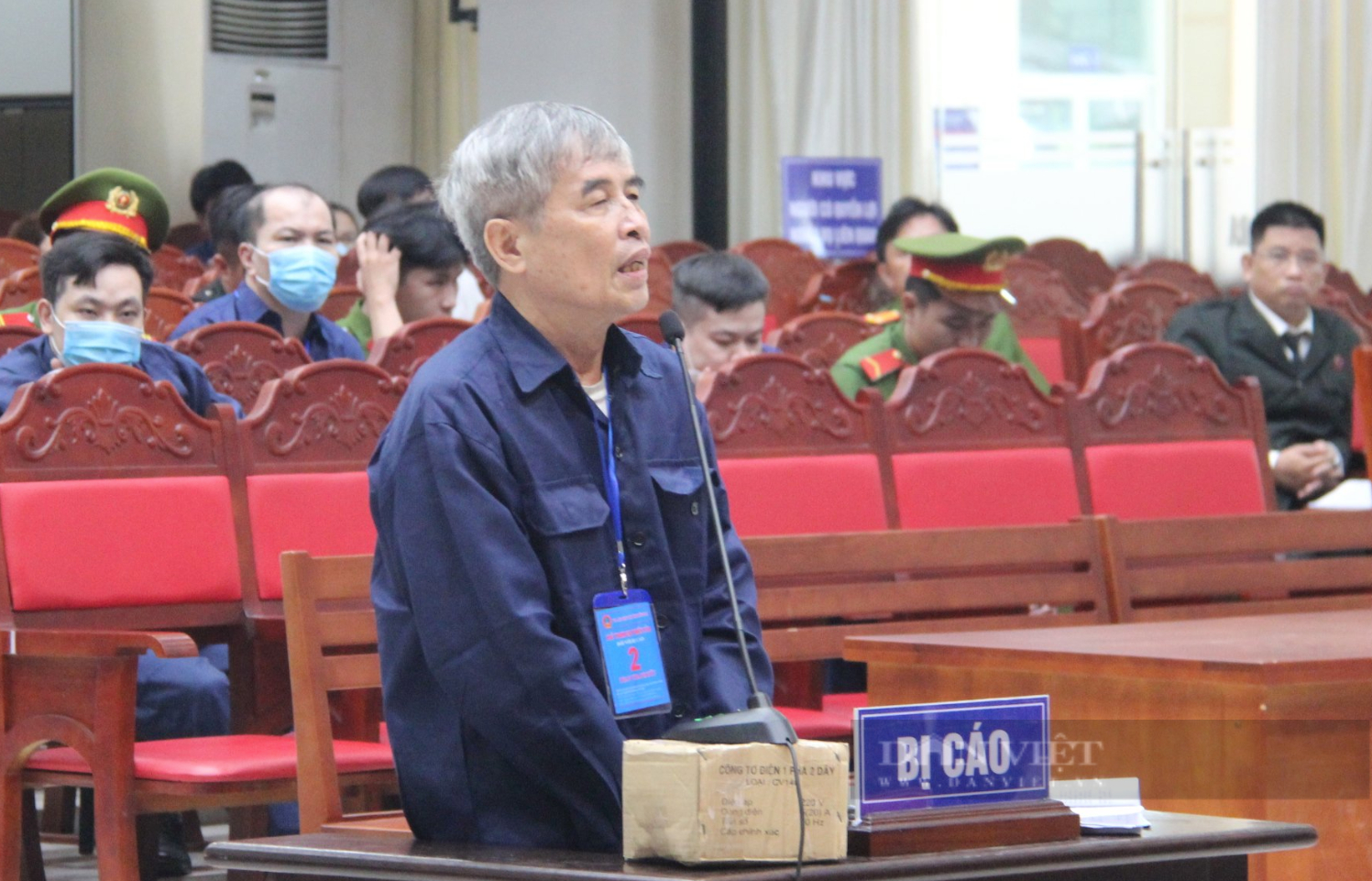 Đại án xăng lậu: Phan Thanh Hữu khai hưởng lợi chưa đến 2.000 đồng/lít vì phải chi tiền bôi trơn, cước,… - Ảnh 1.