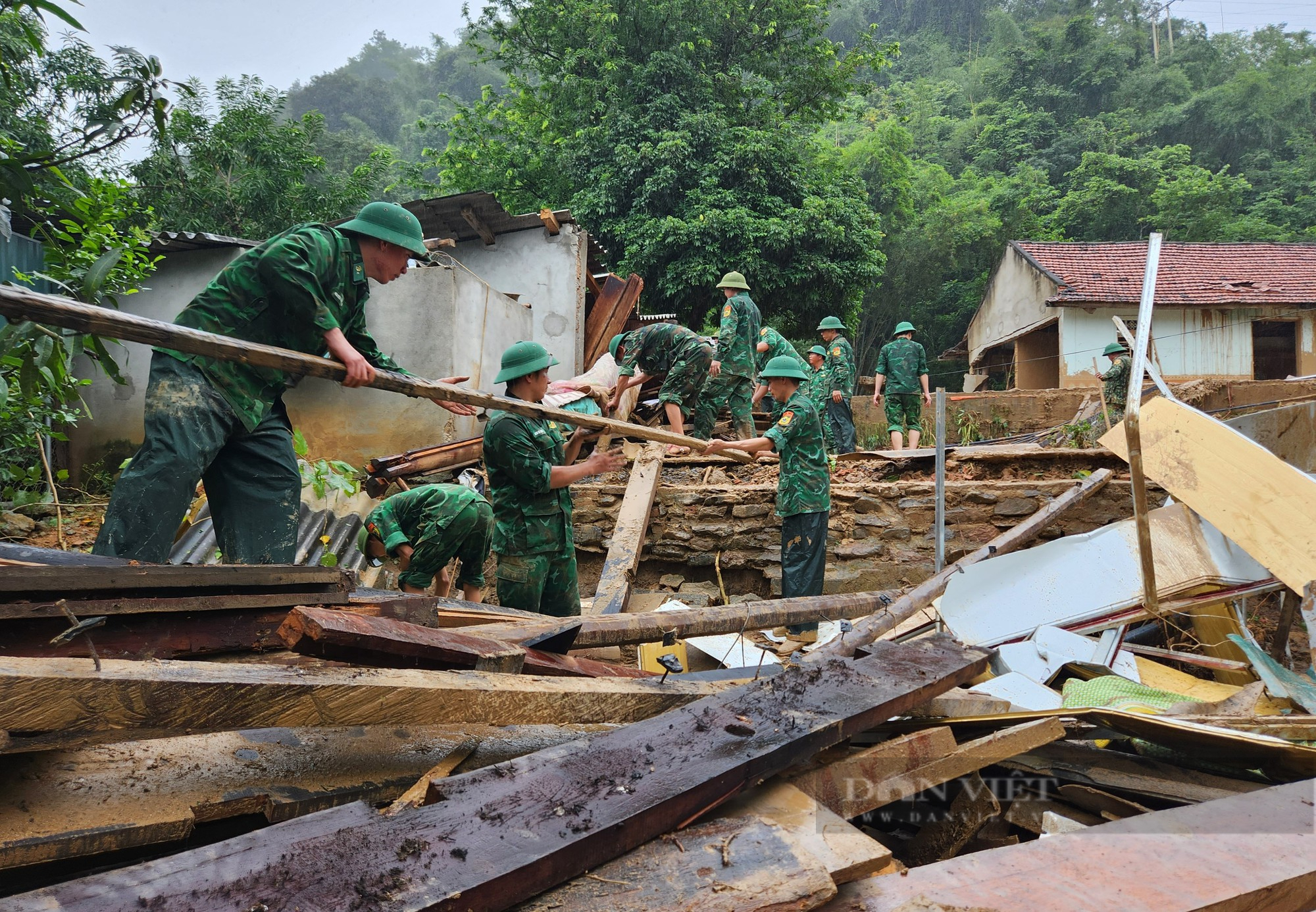 Kỳ Sơn, Nghệ An, tháng 10 năm 2022 những ngày không thể nào quên nơi tâm lũ - Ảnh 12.