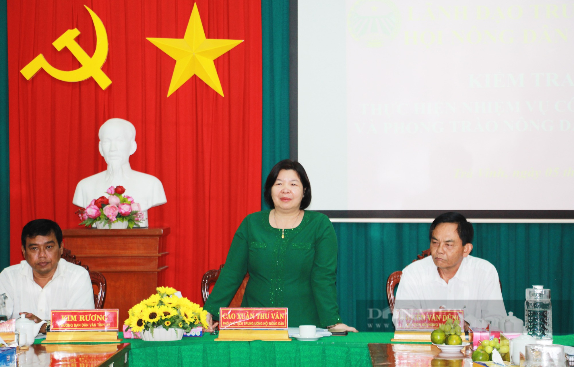 Phó Chủ tịch Hội NDVN Cao Xuân Thu Vân: Trà Vinh nên ưu tiên hỗ trợ người dân tộc Khmer sản xuất nông nghiệp - Ảnh 1.