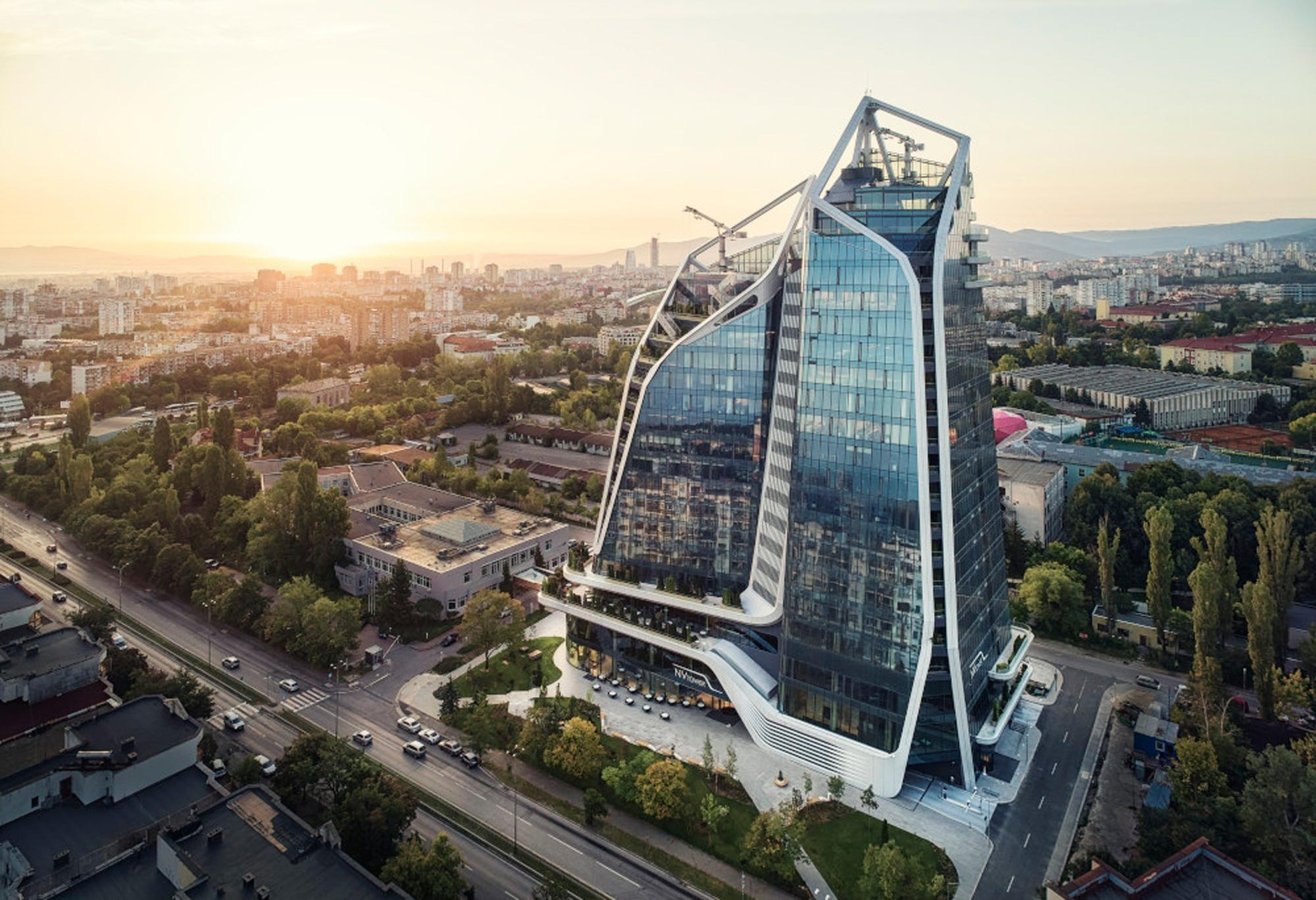 Chiêm ngưỡng mười tòa nhà chọc trời có kiến trúc độc đáo nhất thế giới năm 2022 - Ảnh 8.