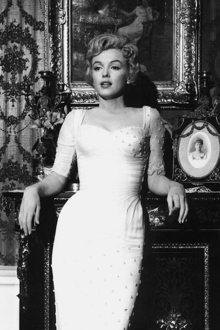 Chuyện chưa kể về những chiếc váy huyền thoại trên màn ảnh của Marilyn Monroe - Ảnh 7.