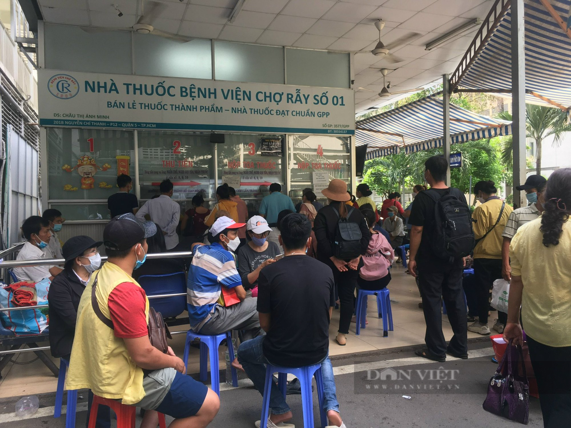 Bệnh viện tự chủ càng làm càng lỗ: Bài 2: Vẫn bài toán &quot;thiếu thuốc và đấu thầu mua sắm&quot; - Ảnh 1.