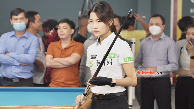 Vẻ đẹp thiên thần billiards Hàn Quốc đang có chuyến du đấu tại Việt Nam - Ảnh 4.