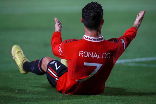 M.U muốn bán Ronaldo với mức giá ‘rẻ không tưởng’ - Ảnh 1.