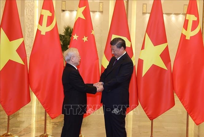 Tuyên bố chung Việt Nam - Trung Quốc: Hai nước chung chí hướng, chia sẻ vận mệnh chung - Ảnh 1.