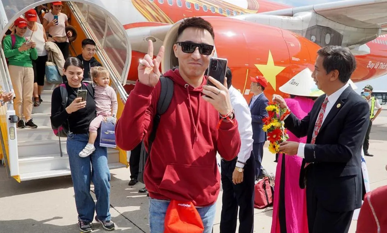 Khánh Hòa: Có 200 ngàn lượt khách lưu trú du lịch - Ảnh 1.