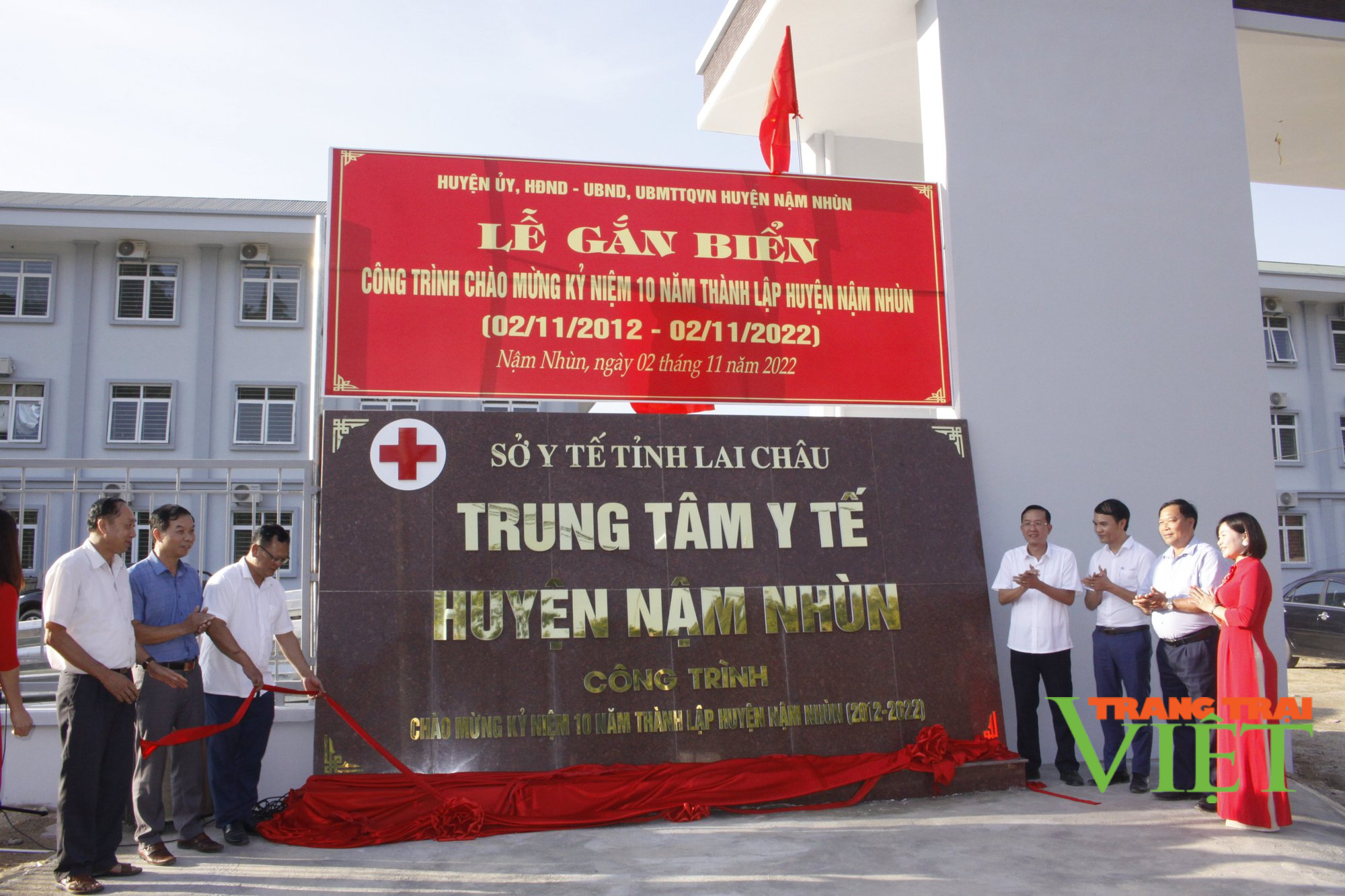 Lai Châu: Gắn biển công trình Trung tâm Y tế huyện Nậm Nhùn - Ảnh 2.