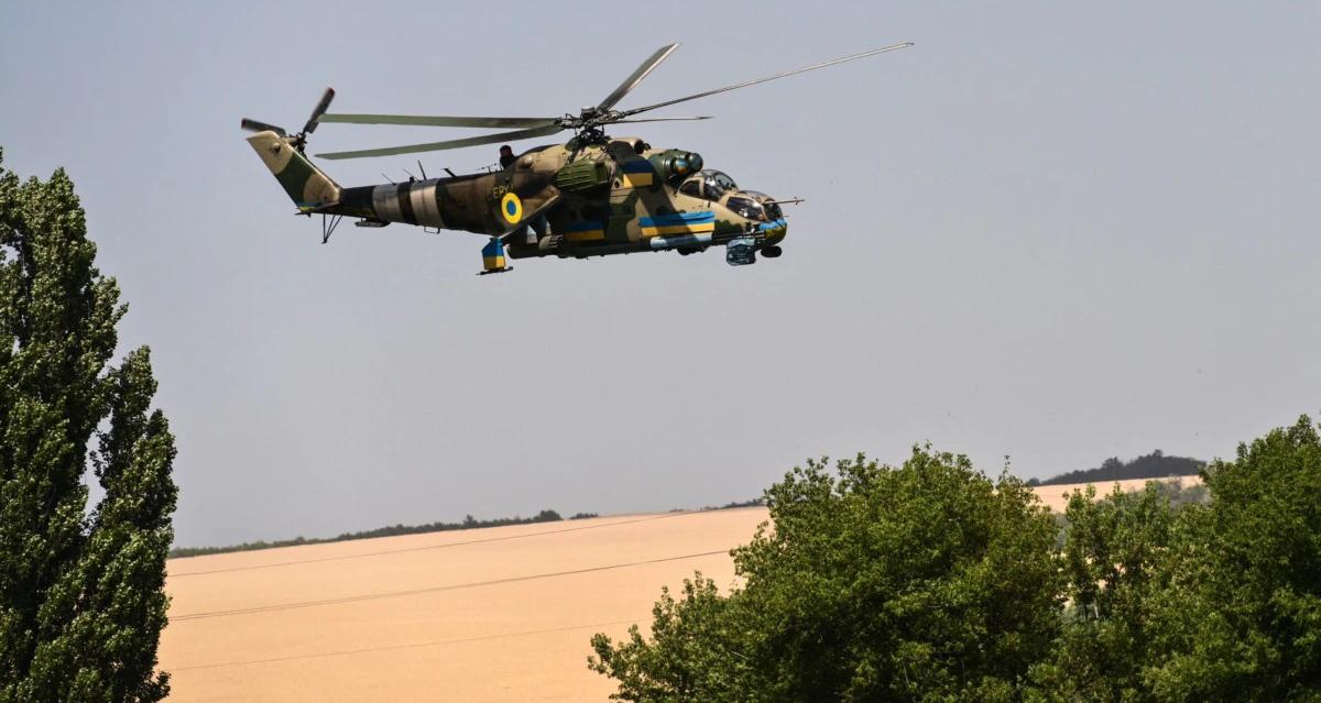 &quot;Xe tăng bay&quot; Mi-24 Ukraine bị chiến đấu cơ Nga bắn rơi tại Kherson - Ảnh 3.