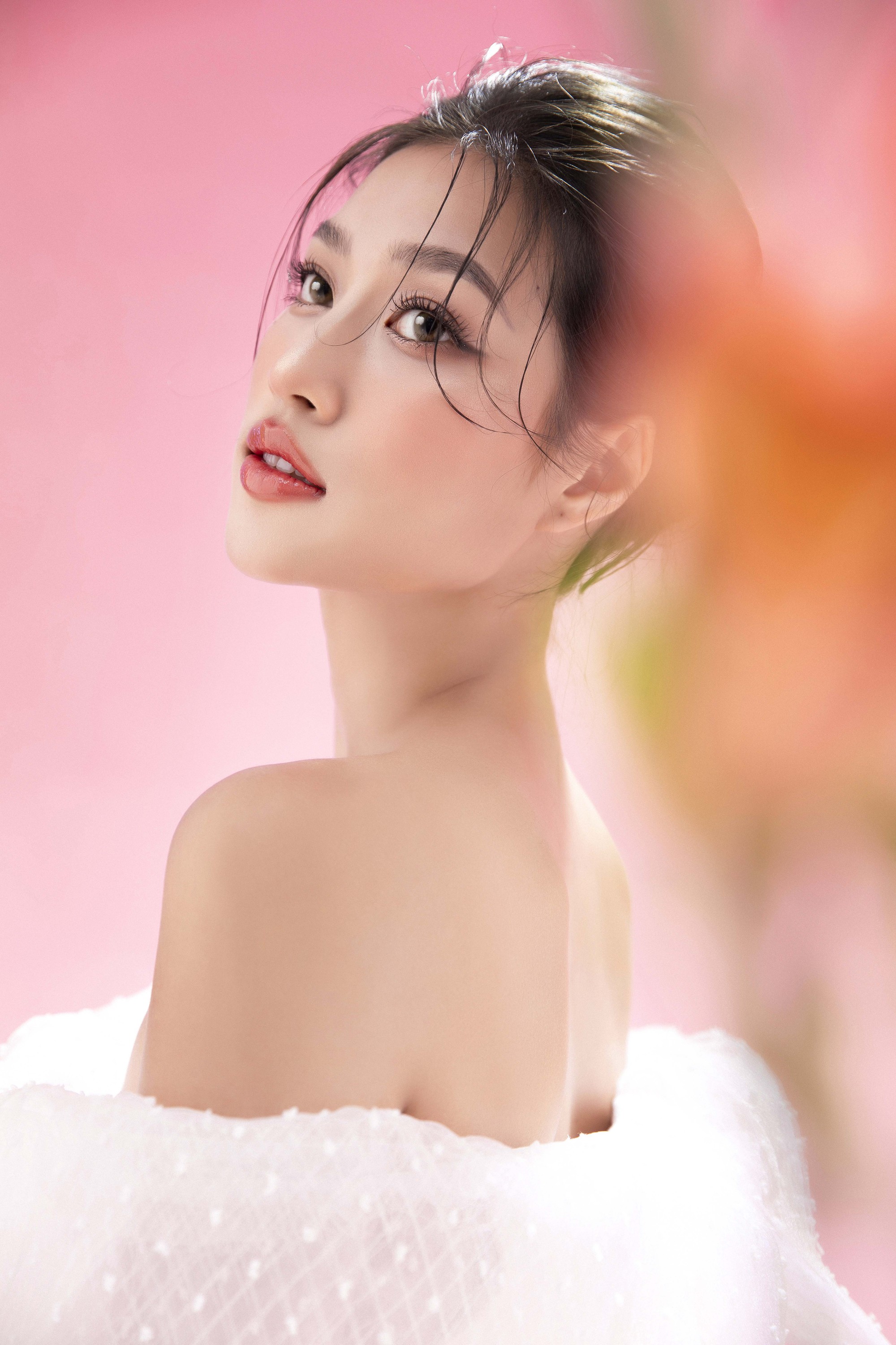 Đoàn Thiên Ân &quot;lột xác&quot; xinh đẹp, cuốn hút sau hơn 1 tháng đăng quang Hoa hậu Hòa bình Việt Nam 2022 - Ảnh 2.