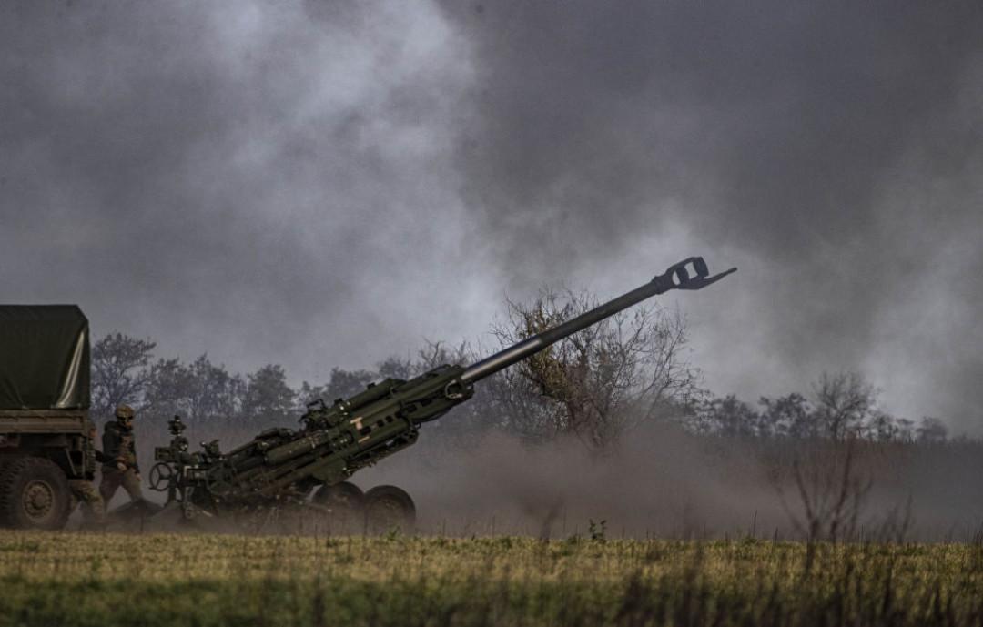 Quân đội Ukraine tiến nhanh vào thành phố Kherson bất chấp tuyên bố thận trọng - Ảnh 8.
